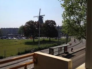 B&B Orange-Amsterdam *